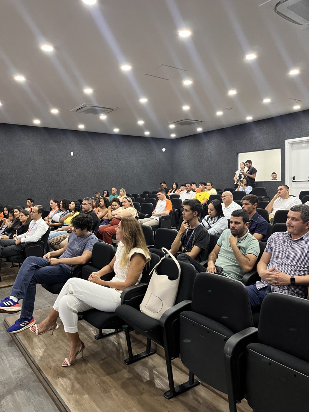 Cerimônia de encerramento da turma 2024 — entrega dos certificados