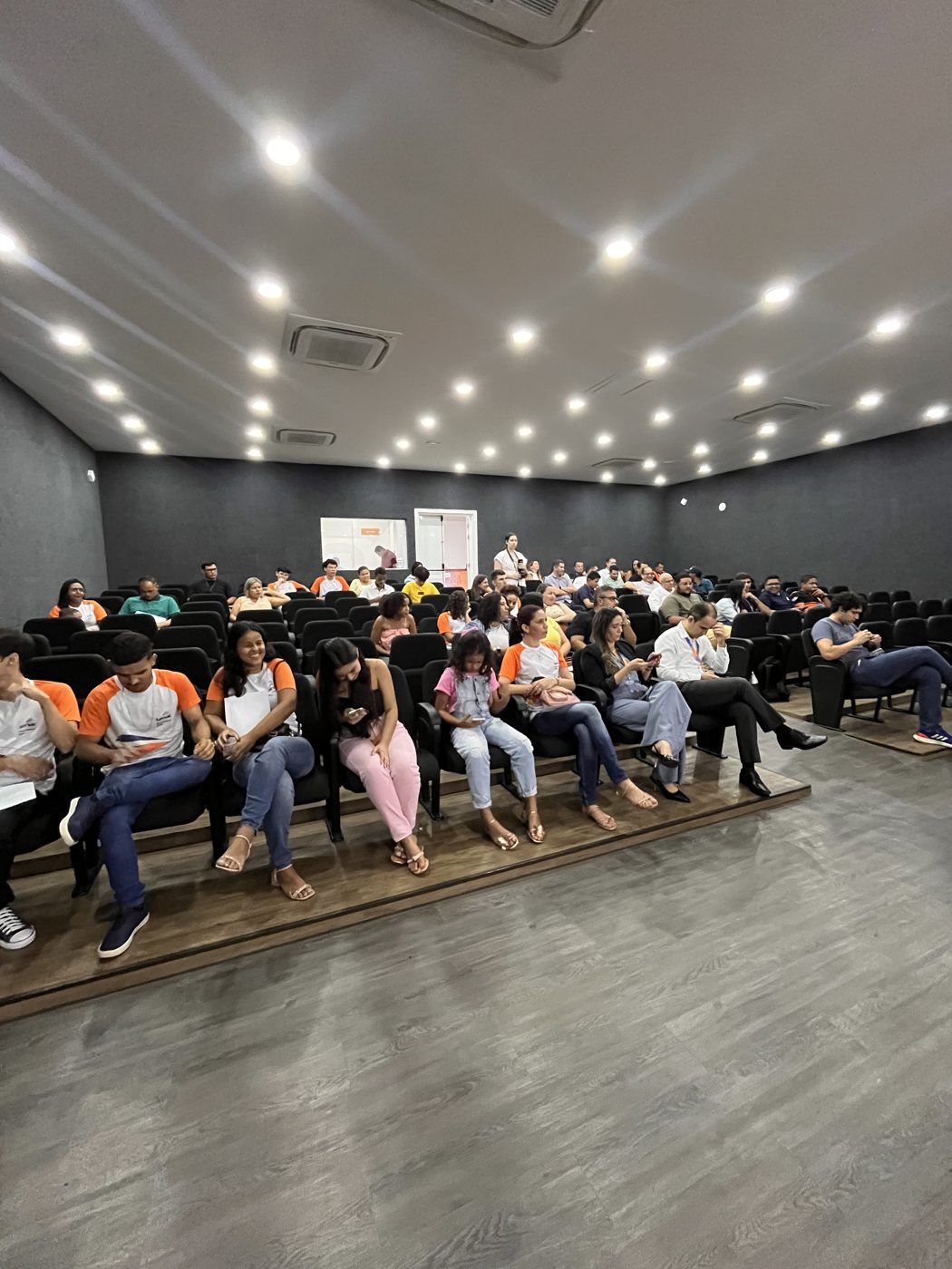 Cerimônia de encerramento da turma 2024 — entrega dos certificados