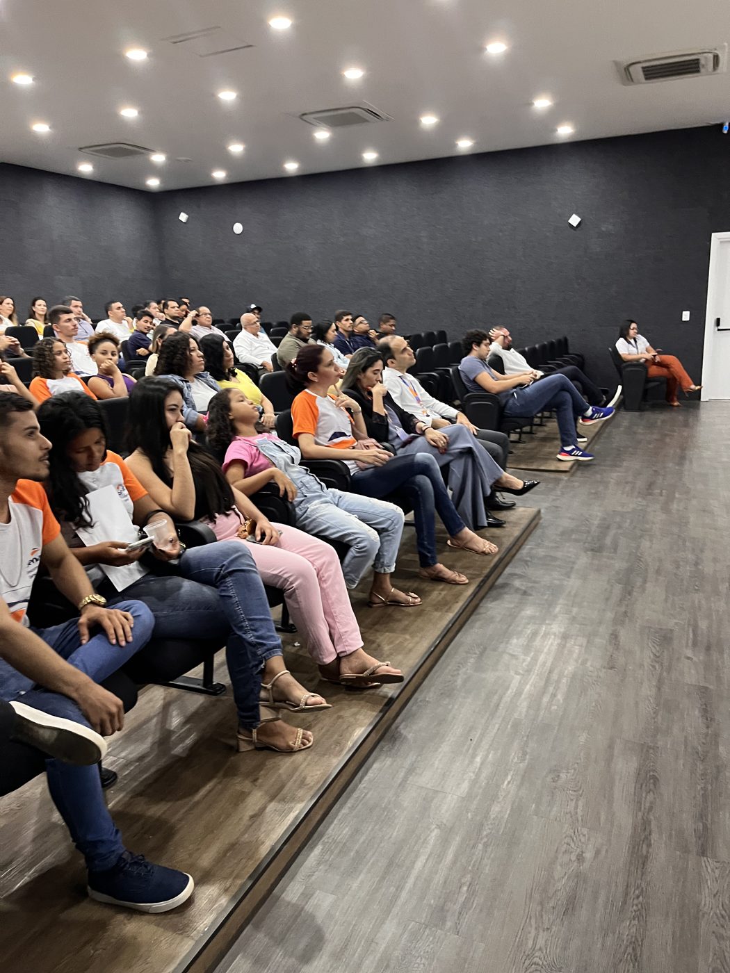 Cerimônia de encerramento da turma 2024 — entrega dos certificados