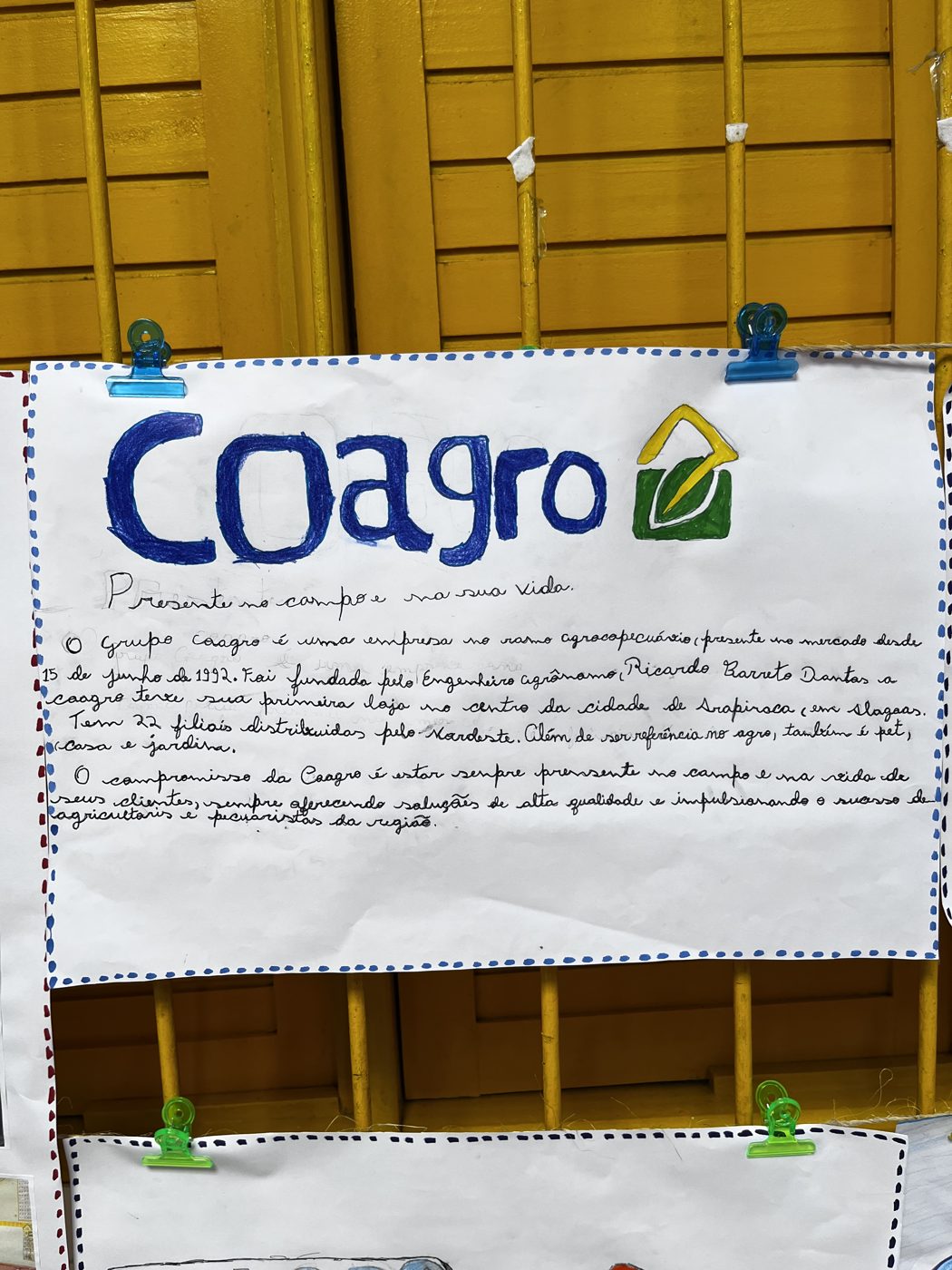 Entrega dos kits escolares na Escola de Ensino Fundamental Clodoaldo Pedro da Silva